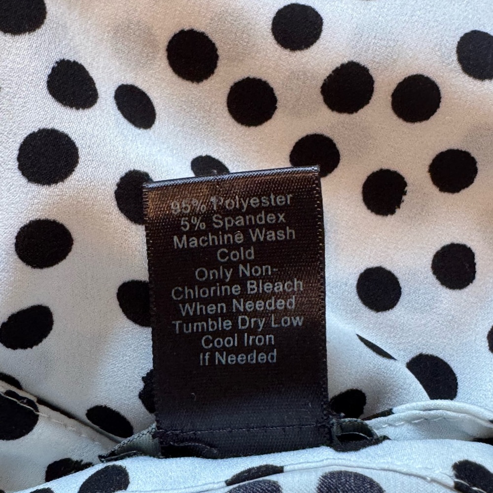 Ann Taylor Polka Dot Top - Picture 4 of 4